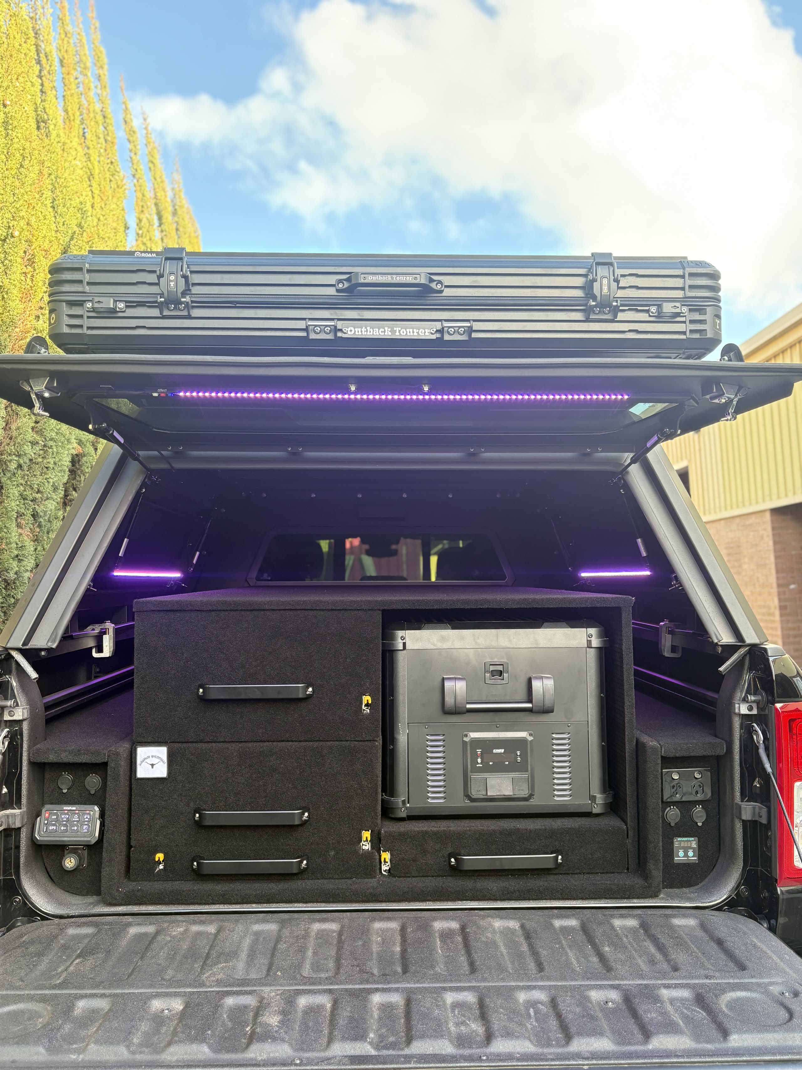 Blackout tub build